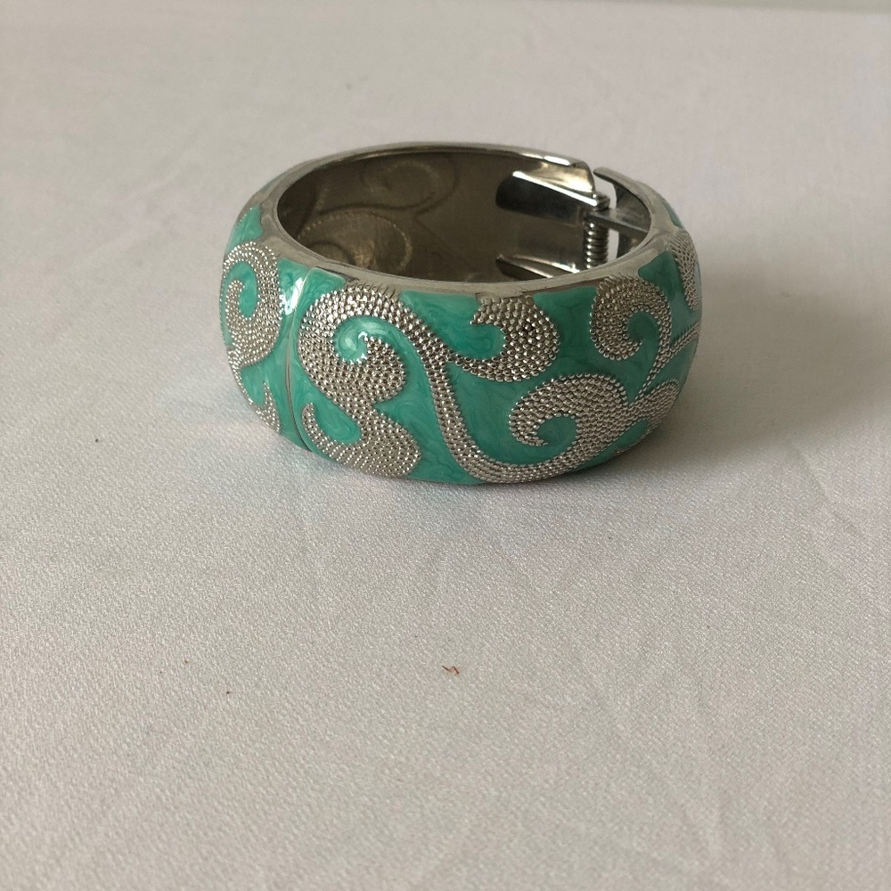 Chunky Turqoise Bracelet